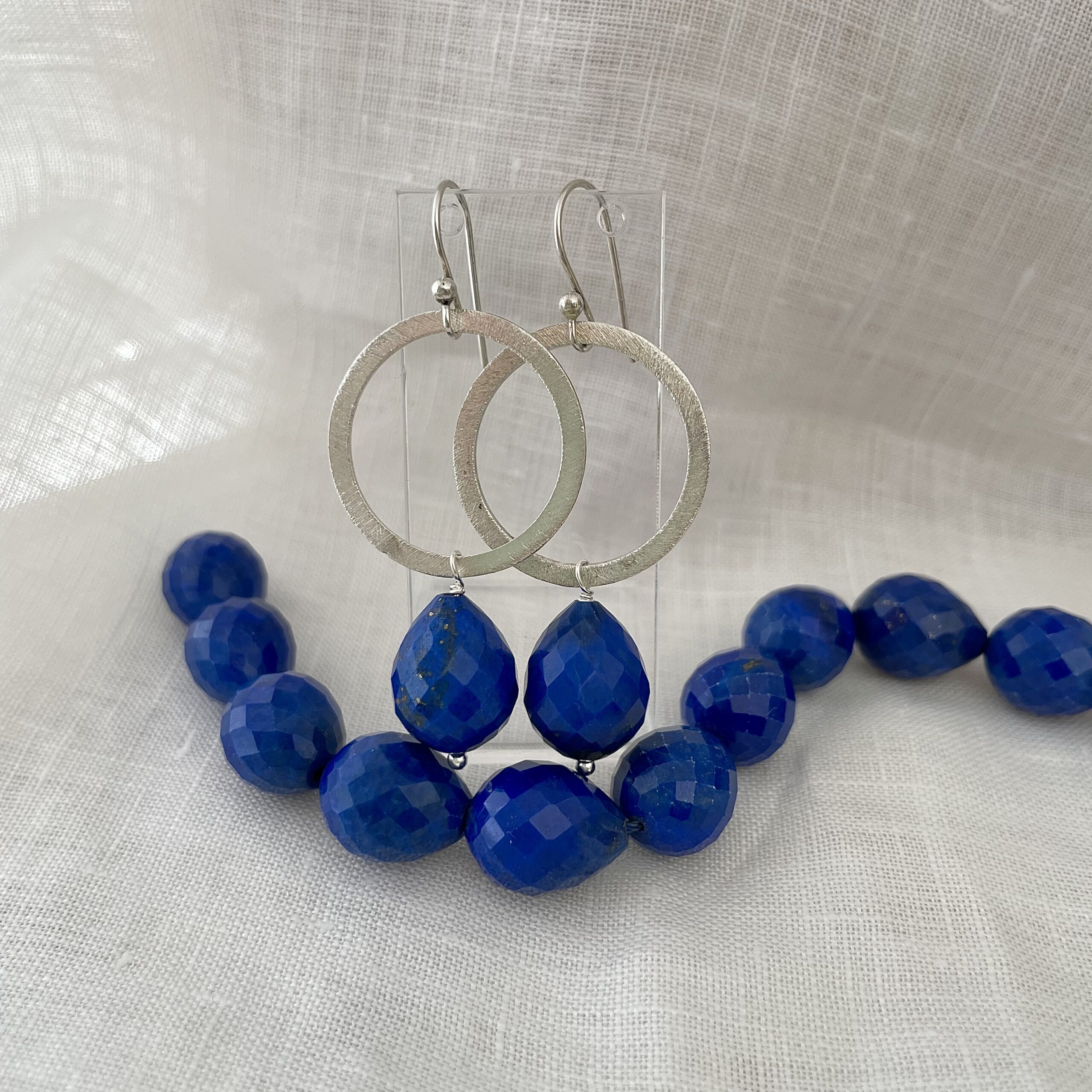 Lapis Lazuli statement hoop - Image 3