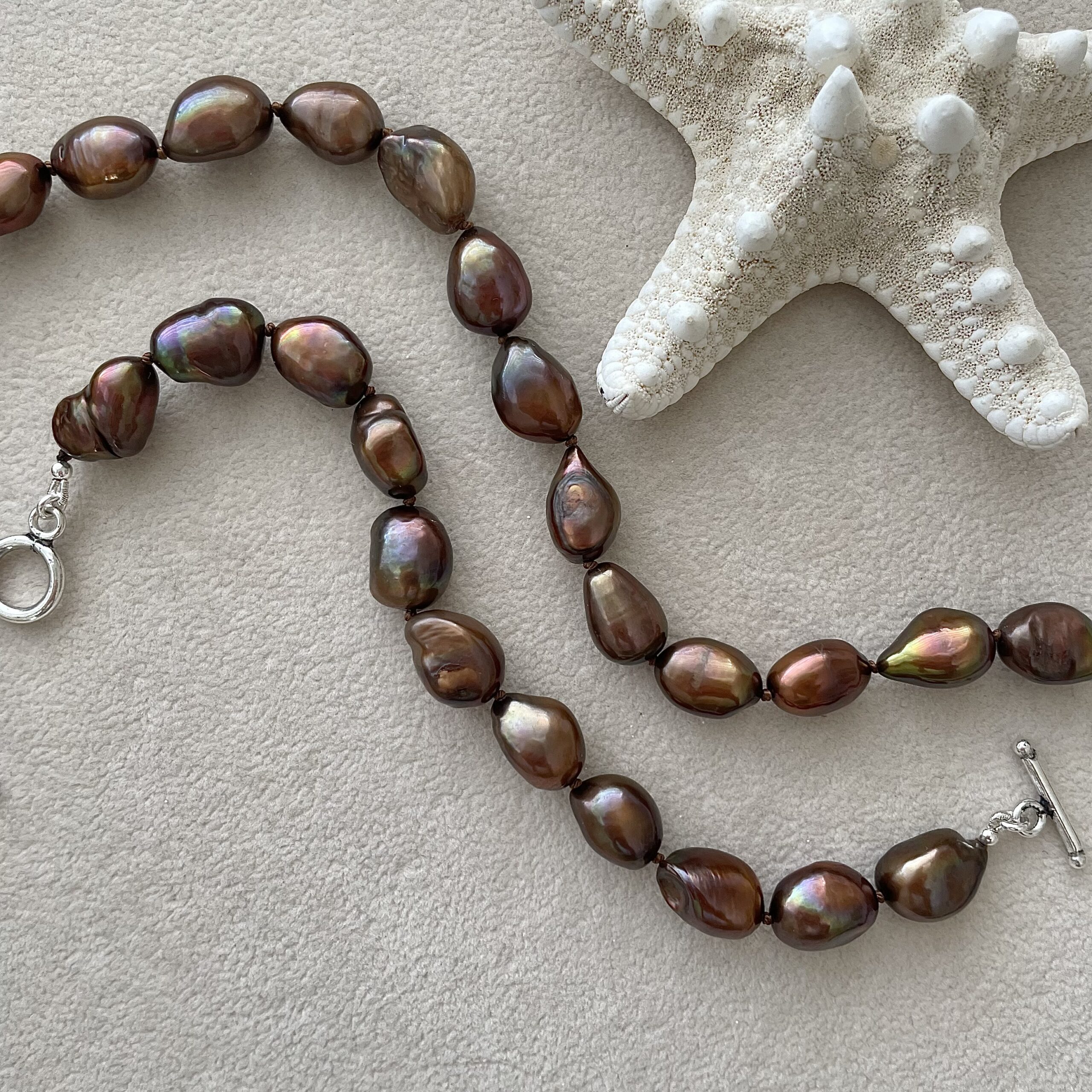 Chocolate Baroque pearl necklace - Image 7