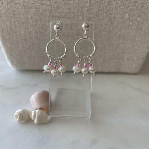 Pearl mini hoops with bright pink Miyuki bead detail