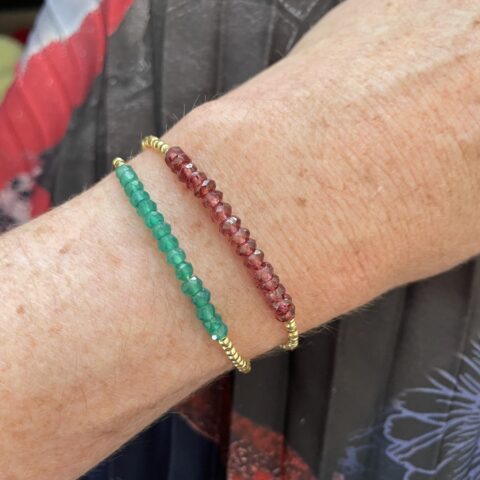 Green Onyx bracelet with gold Miyuki beads